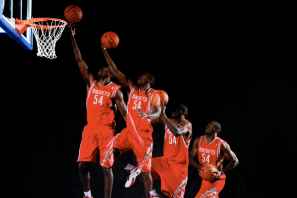 三步上籃動作要領(lǐng)是什么？